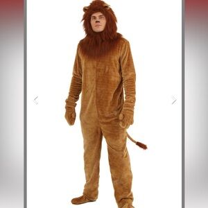 PLUS SIZE COWARDLY LION WIZARD OF OZ COSTUME